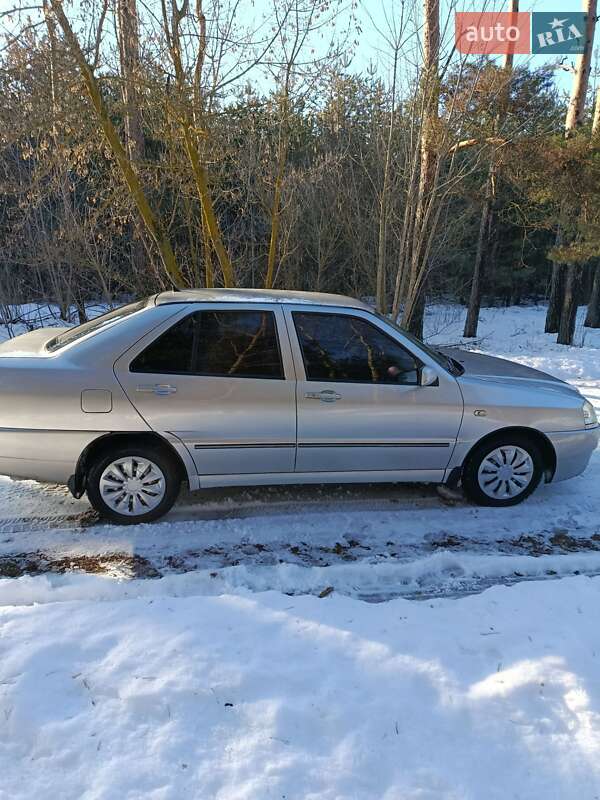 Седан Chery Amulet 2008 в Бурыни