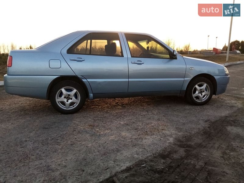 Седан Chery Amulet 2008 в Костополе