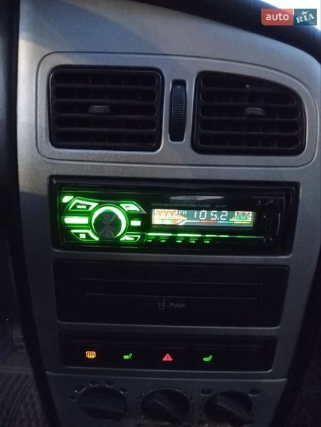 Седан Chery Amulet 2008 в Ужгороді