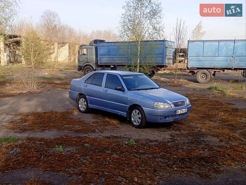 Седан Chery Amulet 2006 в Костополе