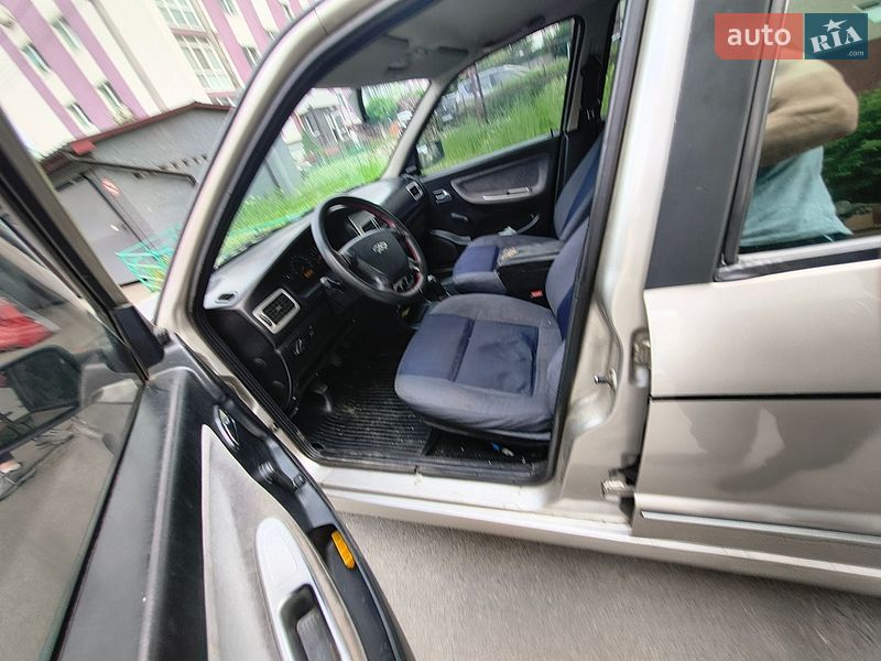 Седан Chery Amulet 2007 в Вишневому фото 10 Седан Chery Amulet 2007 в Вишневому
