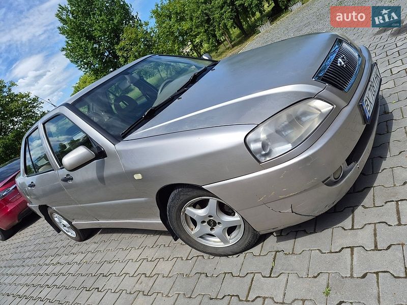 Седан Chery Amulet 2007 в Черновцах