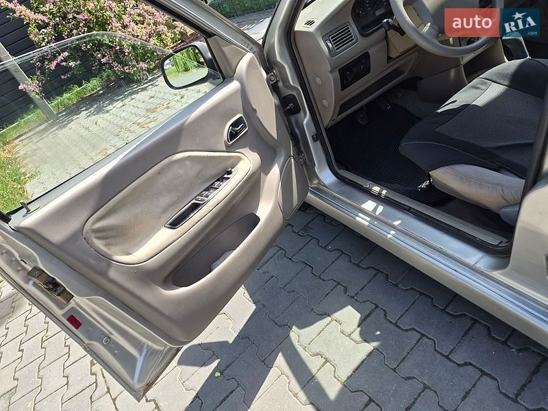 Седан Chery Amulet 2007 в Черновцах