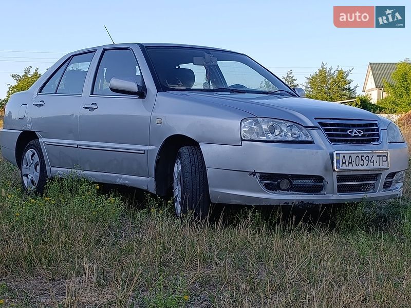 Лифтбек Chery Amulet 2011 в Первомайске
