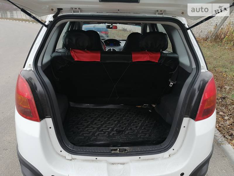 Хетчбек Chery Beat 2012 в Житомирі фото 17 Хетчбек Chery Beat 2012 в Житомирі