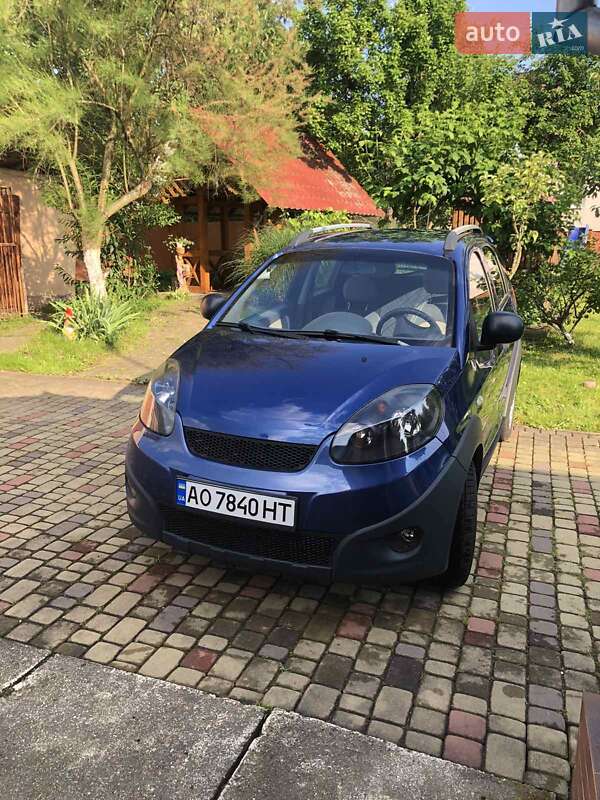 Хэтчбек Chery Beat 2012 в Сваляве