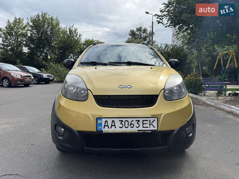 Внедорожник / Кроссовер Chery Beat 2012 в Киеве