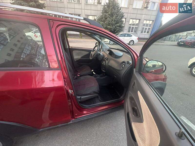 Внедорожник / Кроссовер Chery Beat 2012 в Полтаве фото 6 Внедорожник / Кроссовер Chery Beat 2012 в Полтаве
