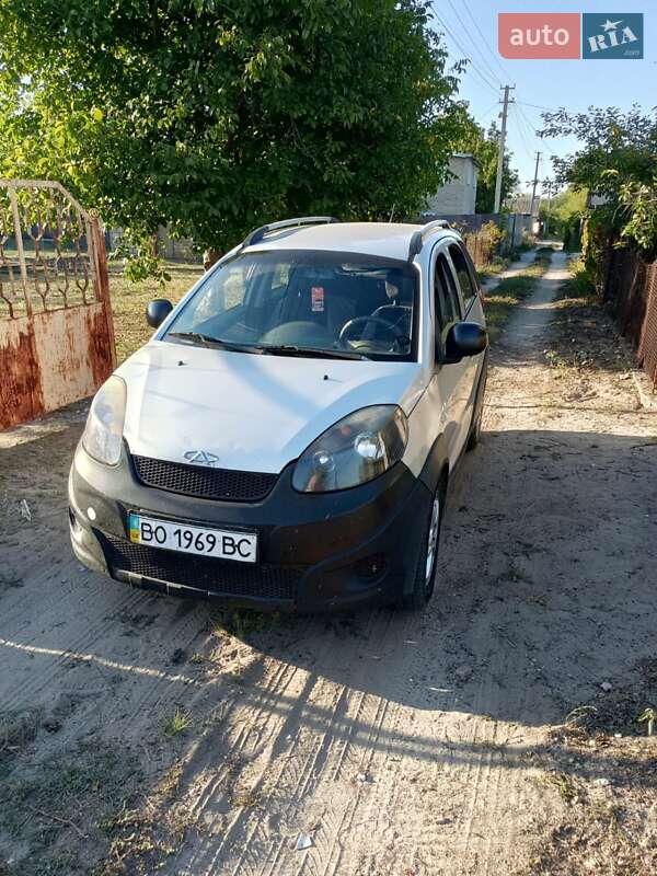 Позашляховик / Кросовер Chery Beat 2012 в Кам'янському фото Позашляховик / Кросовер Chery Beat 2012 в Кам'янському