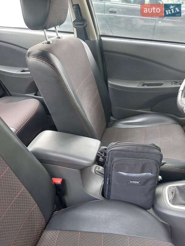 Седан Chery E5 2012 в Нежине