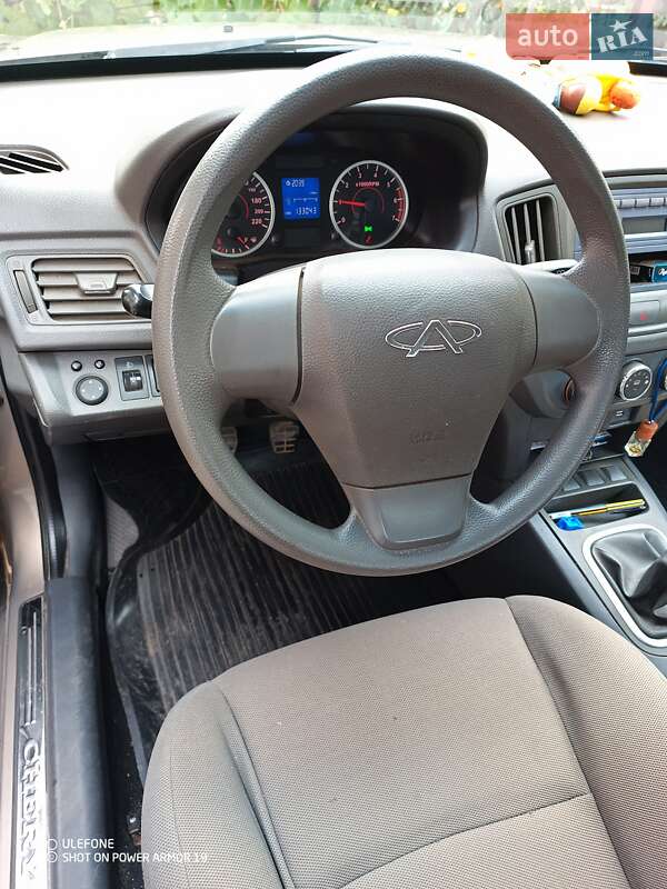 Седан Chery E5 2014 в Кривом Роге фото 4 Седан Chery E5 2014 в Кривом Роге