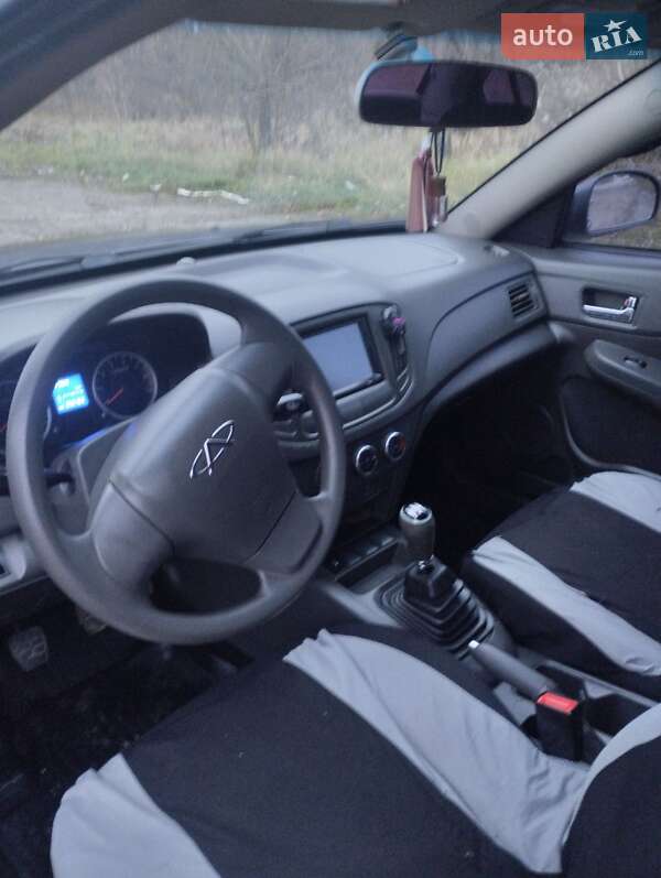 Седан Chery E5 2014 в Изяславе