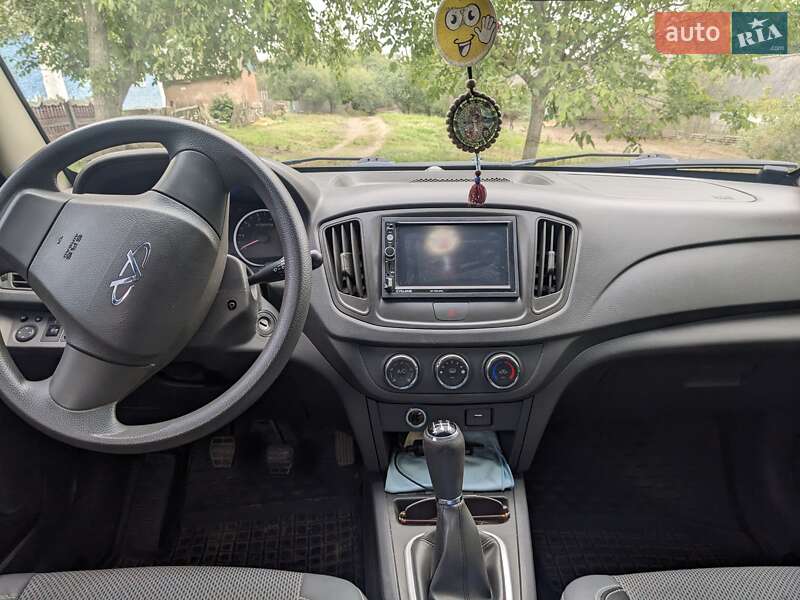 Седан Chery E5 2013 в Тульчине