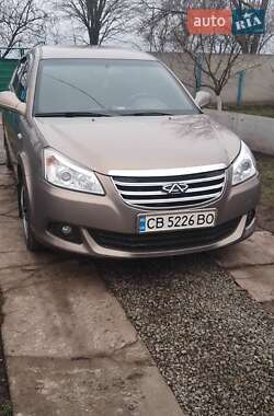 Седан Chery E5 2014 в Сребном