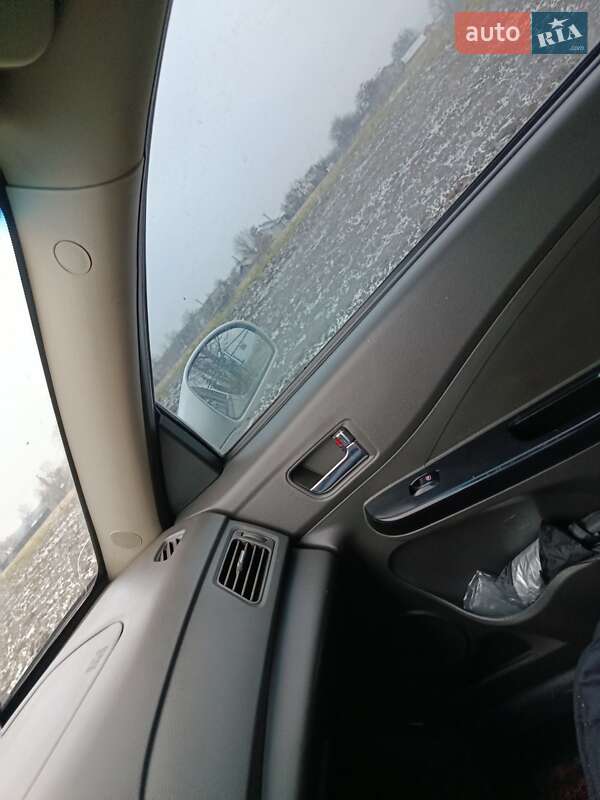 Седан Chery E5 2014 в Самборі