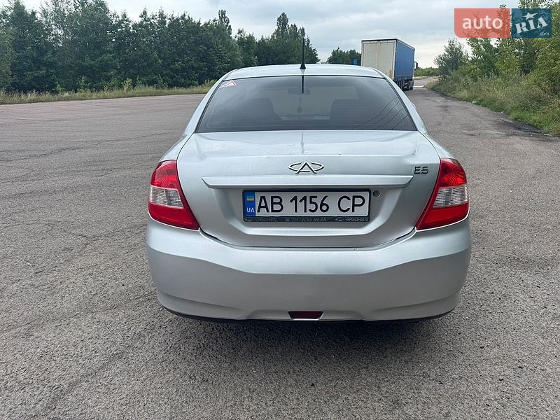 Седан Chery E5 2013 в Бердичеві