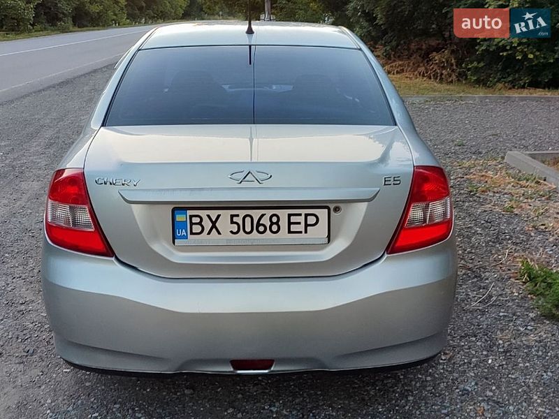 Седан Chery E5 2014 в Кам'янець-Подільському