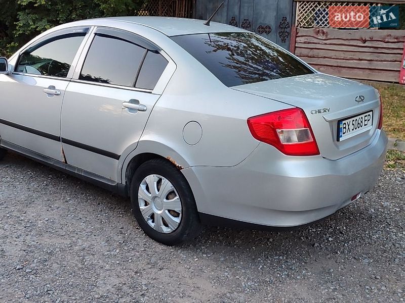 Седан Chery E5 2014 в Кам'янець-Подільському