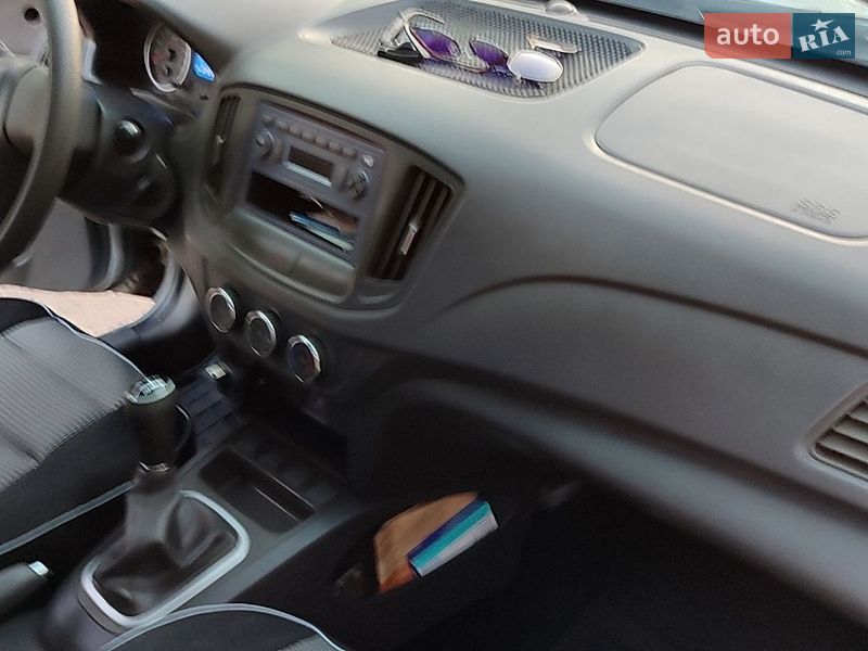 Седан Chery E5 2014 в Кам'янець-Подільському