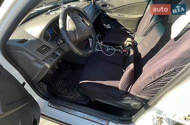 Седан Chery E5 2014 в Богуславе