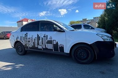Седан Chery E5 2014 в Богуславі