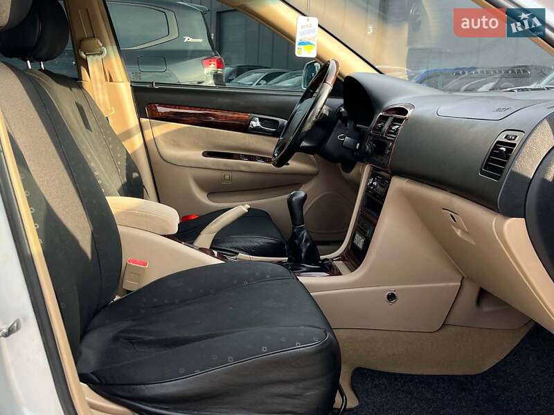Седан Chery Eastar 2008 в Львове