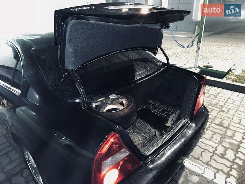 Седан Chery Eastar 2008 в Городенке