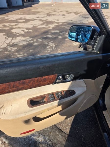 Седан Chery Eastar 2008 в Коростене