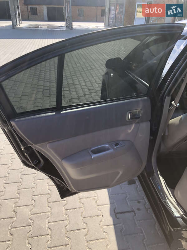 Седан Chery Elara 2008 в Львові
