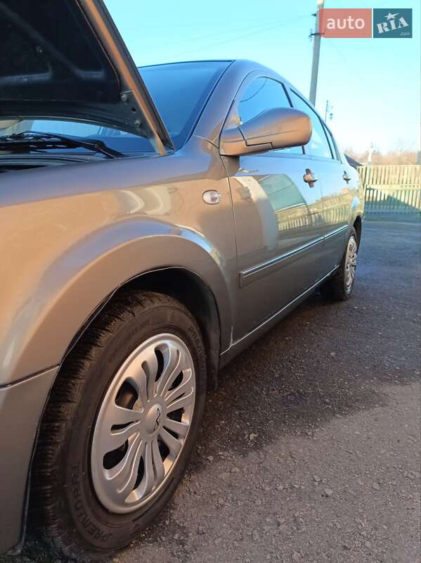 Седан Chery Elara 2011 в Христиновке