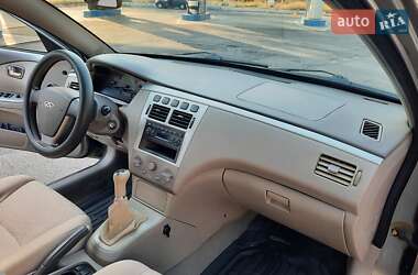 Седан Chery Elara 2010 в 