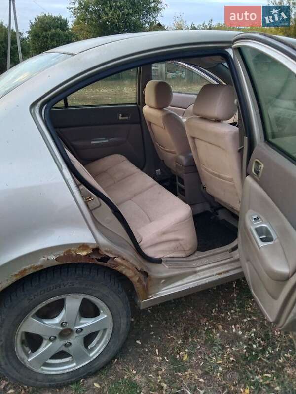 Седан Chery Elara 2007 в Ромнах
