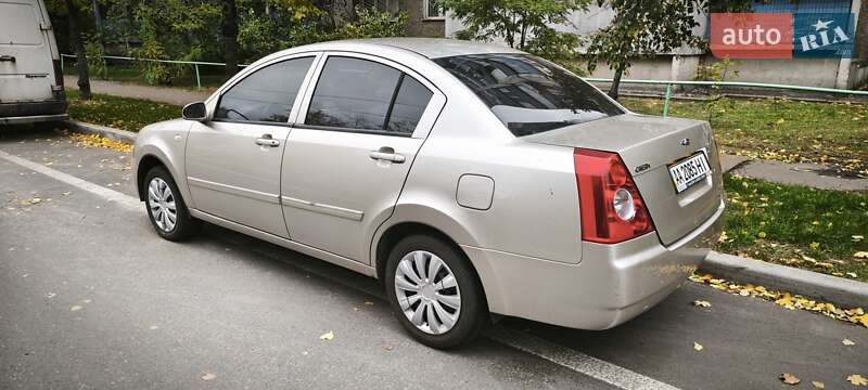 Седан Chery Elara 2008 в Киеве