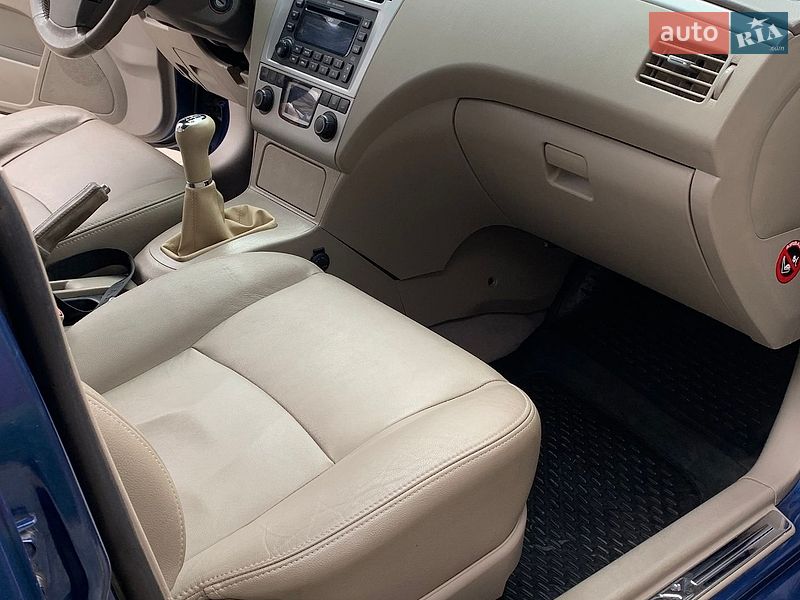 Седан Chery Elara 2008 в Луцке фото 19 Седан Chery Elara 2008 в Луцке