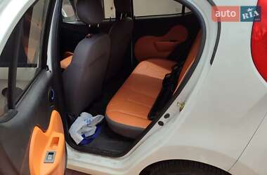Седан Chery eQ 2017 в 