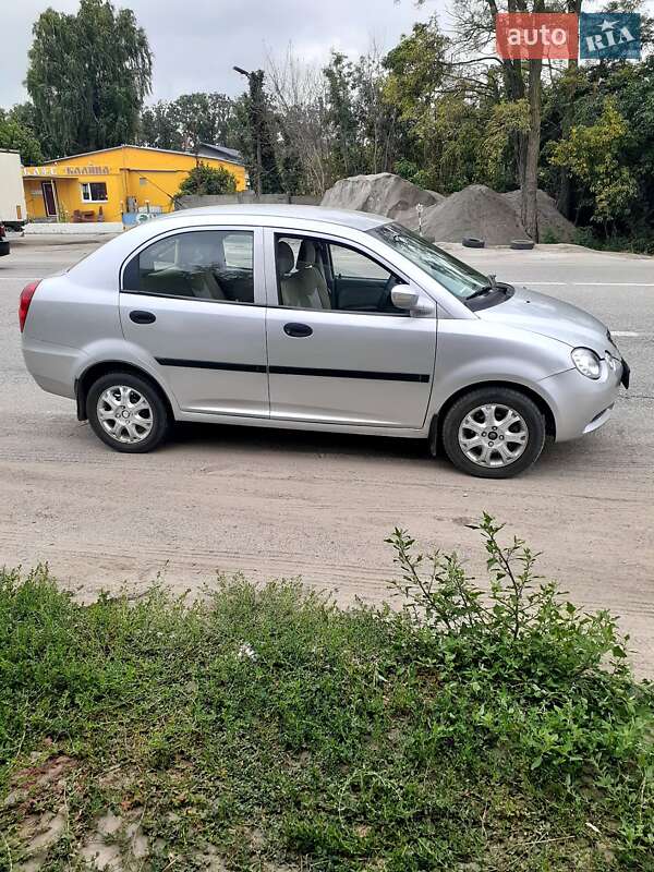 Лифтбек Chery Jaggi 2007 в Знаменке