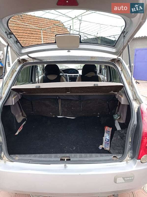 Лифтбек Chery Jaggi 2008 в Сарате фото 2 Лифтбек Chery Jaggi 2008 в Сарате