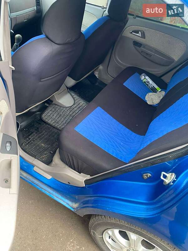 Ліфтбек Chery Jaggi 2007 в Ромнах