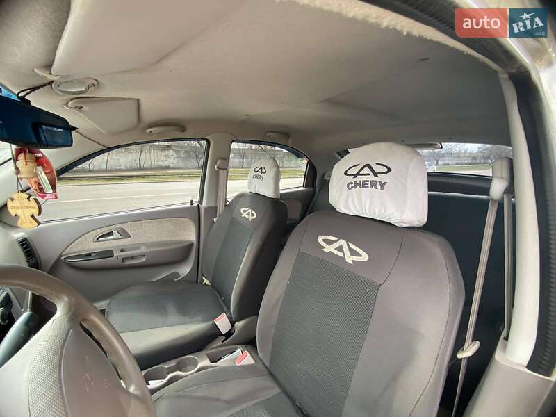 Лифтбек Chery Jaggi 2008 в Николаеве