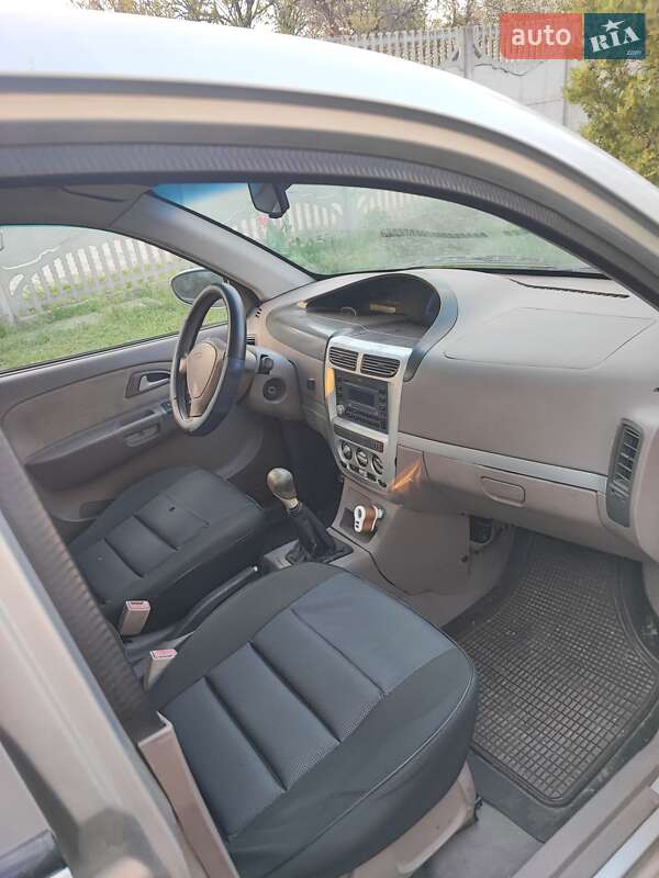 Лифтбек Chery Jaggi 2007 в Запорожье