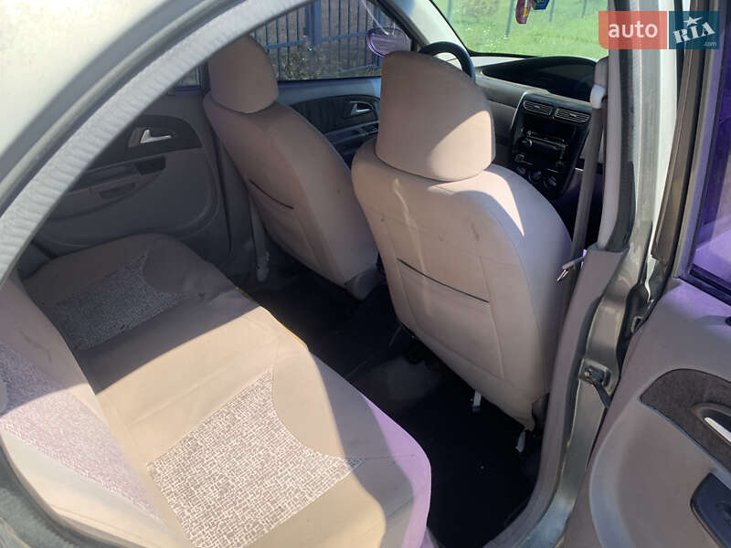 Лифтбек Chery Jaggi 2008 в Василькове