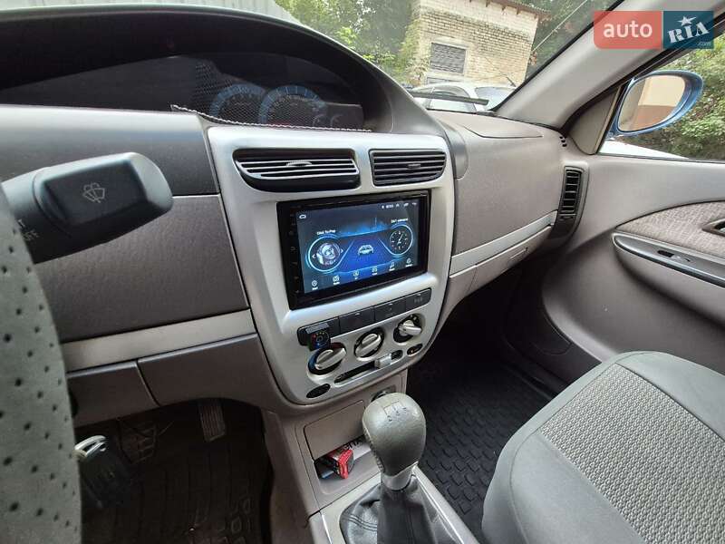 Лифтбек Chery Jaggi 2008 в Львове