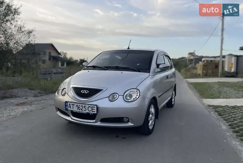 Лифтбек Chery Jaggi 2008 в Кельменцах