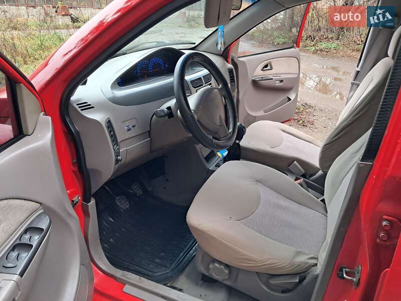 Лифтбек Chery Jaggi 2007 в Летичеве