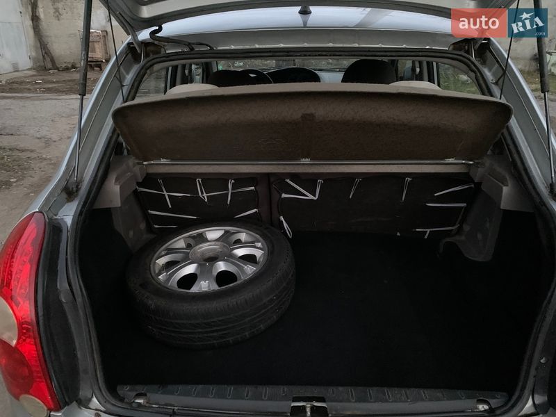 Ліфтбек Chery Jaggi 2007 в Одесі