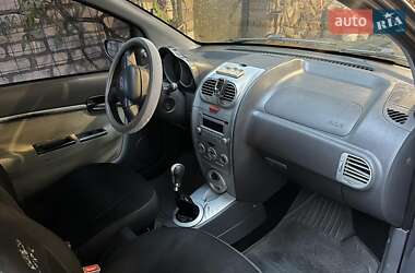 Хэтчбек Chery Kimo 2008 в 