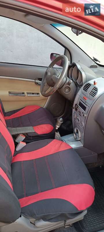 Хэтчбек Chery Kimo 2008 в Золочеве