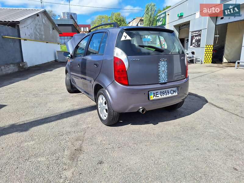 Хэтчбек Chery Kimo 2008 в Каменском