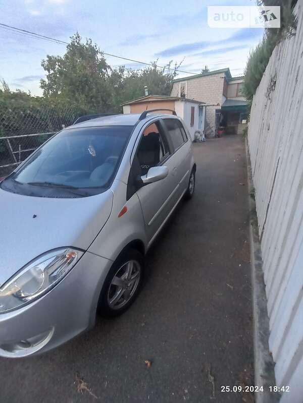 Хэтчбек Chery Kimo 2013 в Сумах фото 5 Хэтчбек Chery Kimo 2013 в Сумах