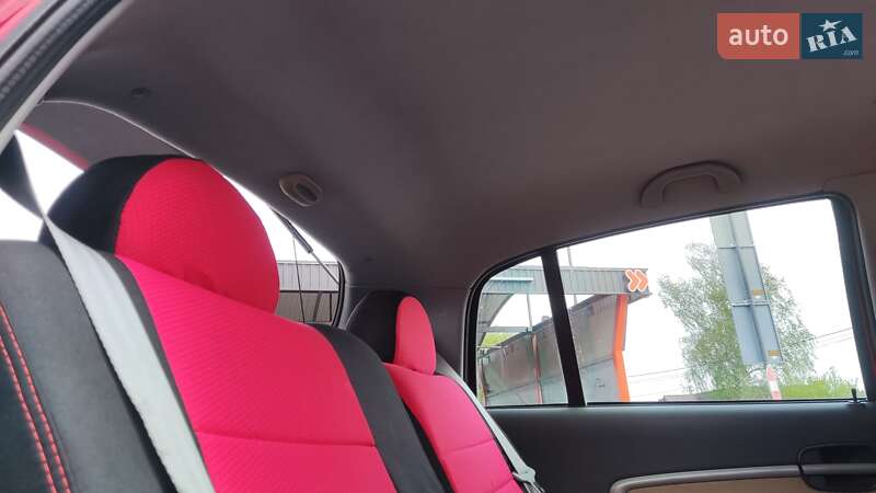 Хэтчбек Chery Kimo 2011 в Бердичеве